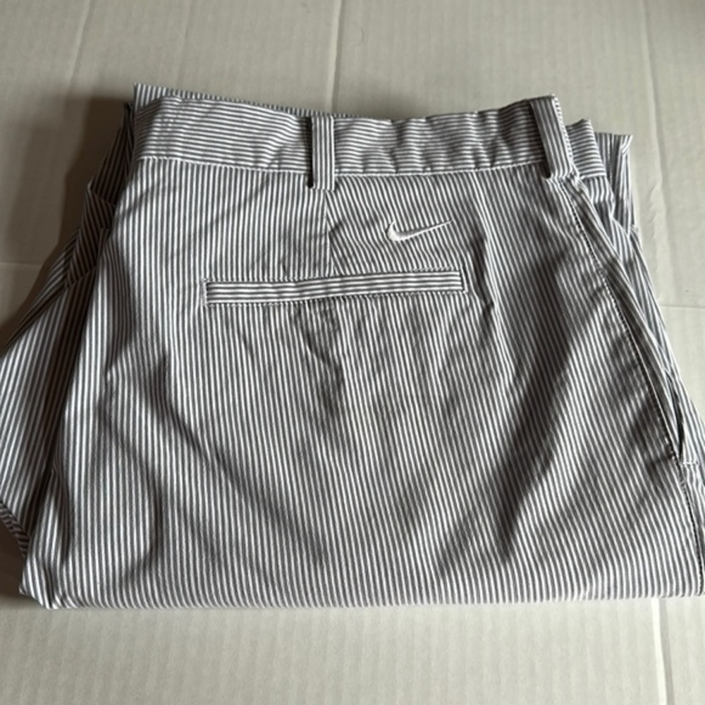 Men’s Nike Golf‎ Dri-Fit Pants. Striped. 40x30.